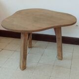 Brutalist tripod table