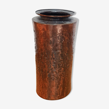 Brutalist Hammered Copper Vase by László Dömötör, Hungary, 1970s