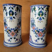 Paire de vase rouleau en faïence de Gien décor Rouen