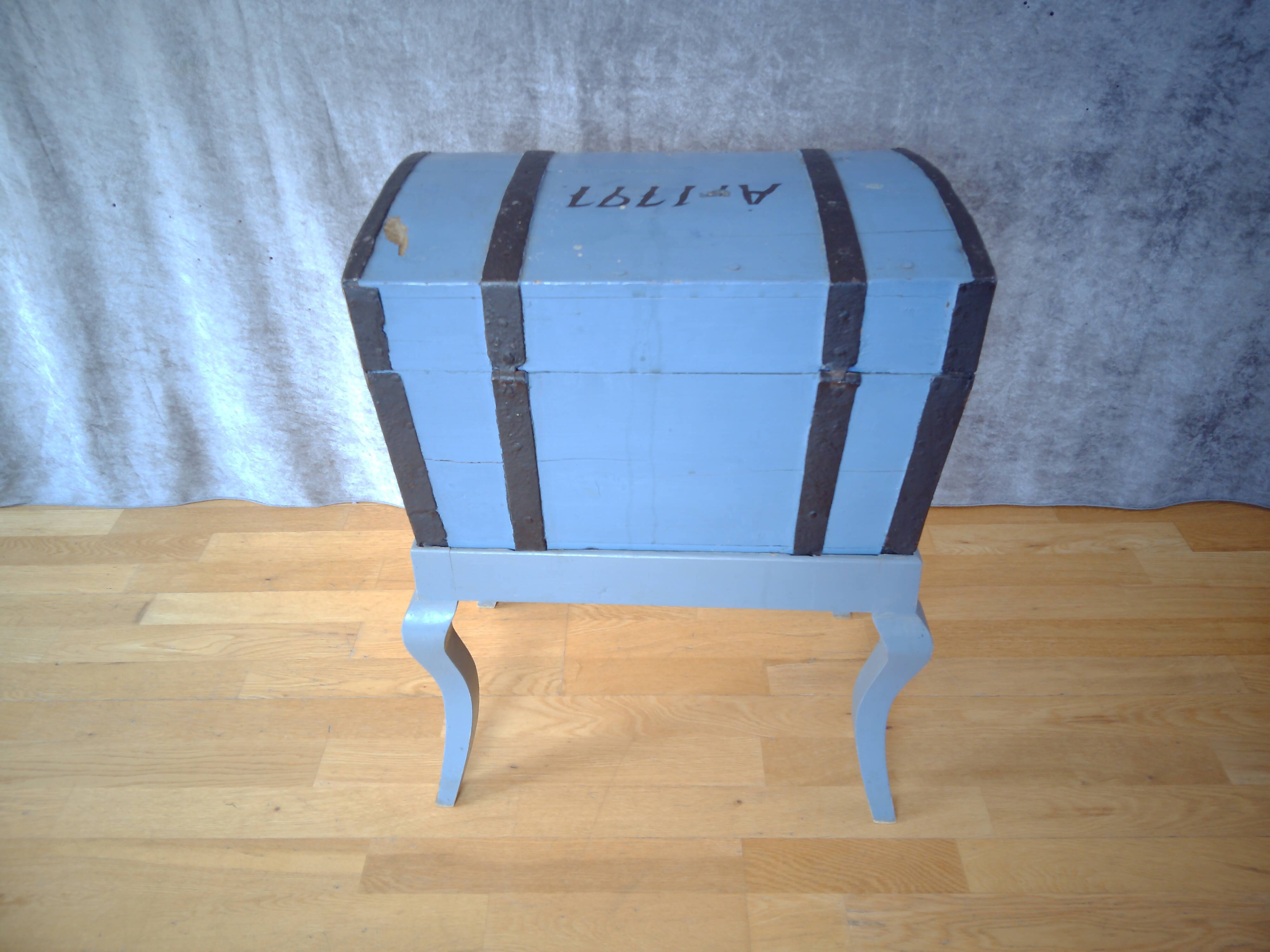 Old swedish folkart chest.