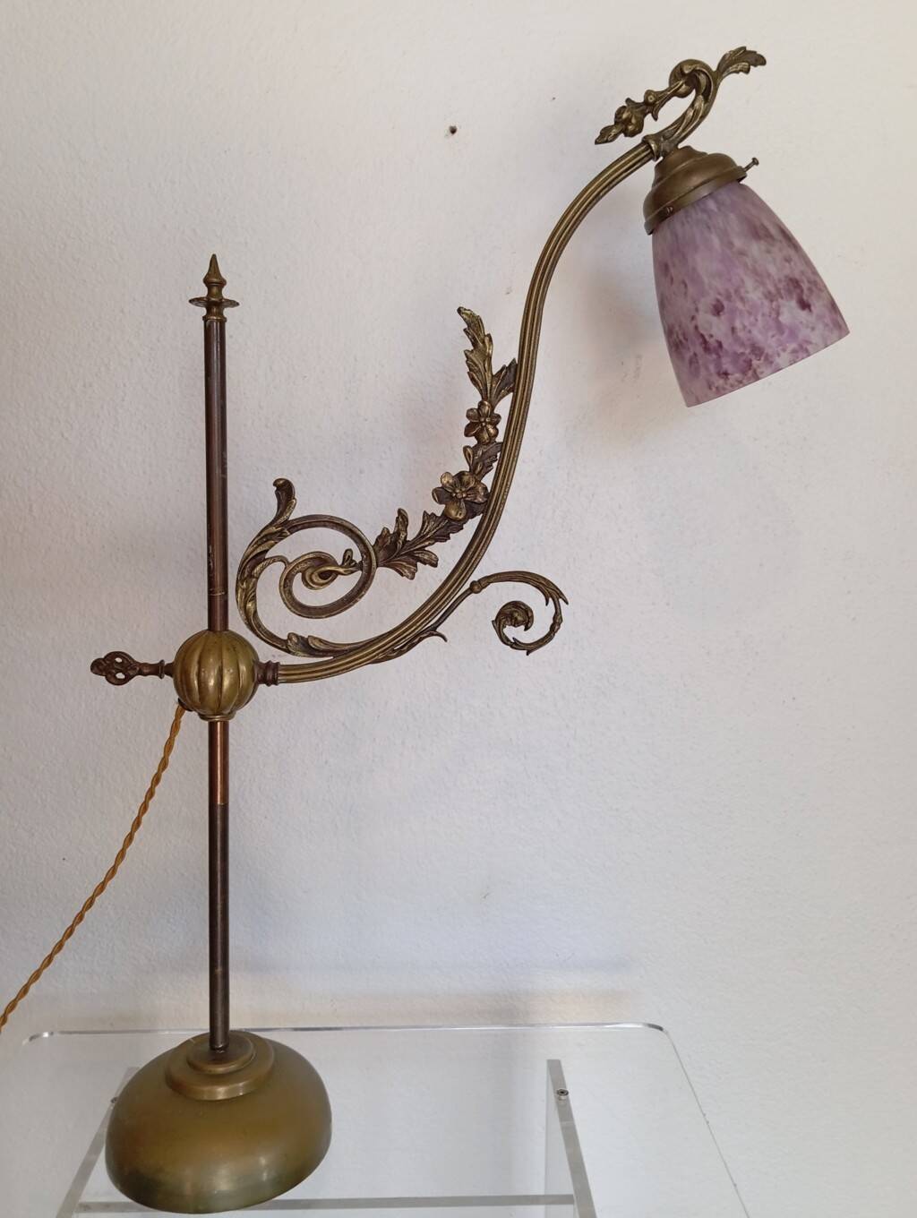 Lampe art nouveau monte et baisse en bronze