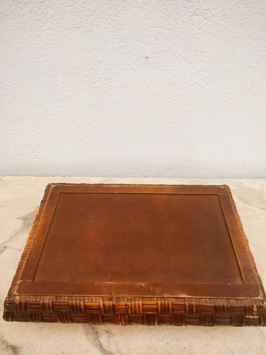 Woven rattan tray
