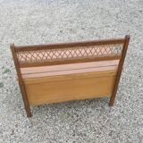 Trunk bench vintage