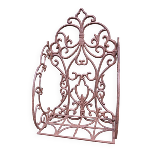 Étagère murale en fonte