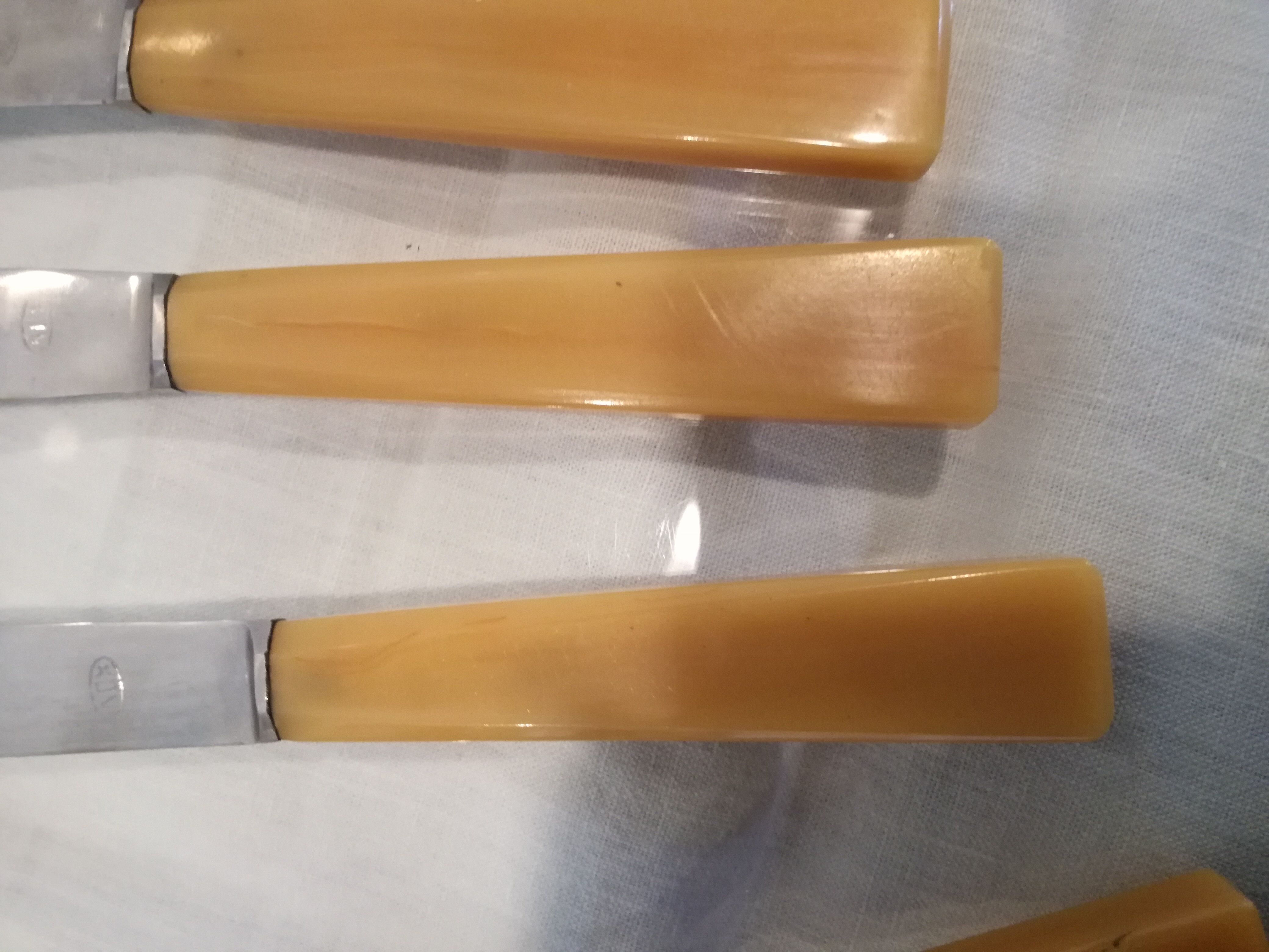 Service 12 knives 50s