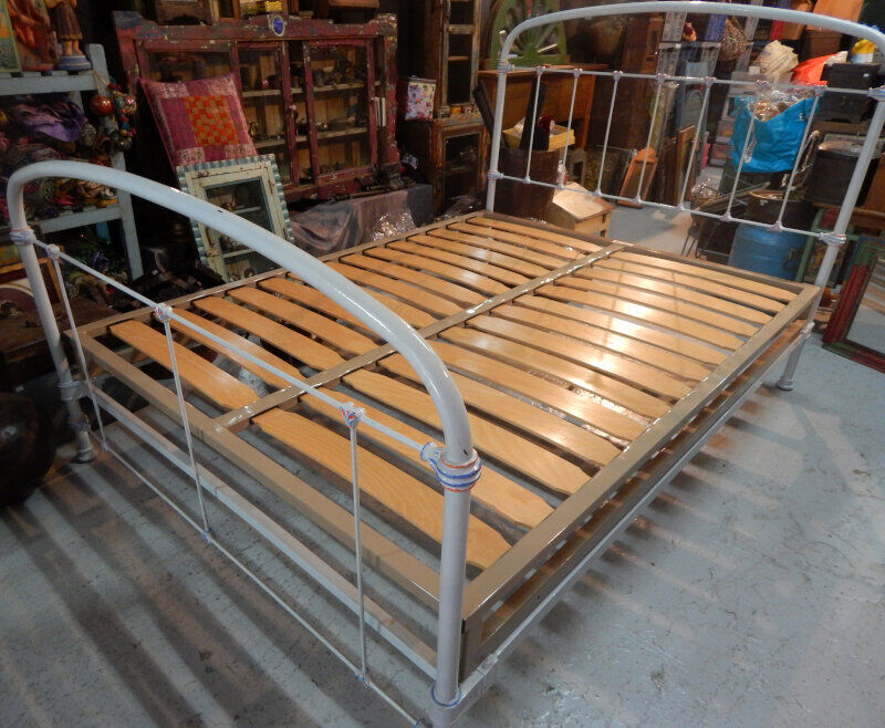 Old bed with box spring slats structure metal painted 140x190cm