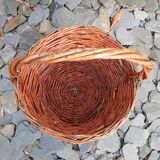 Round raw wicker basket