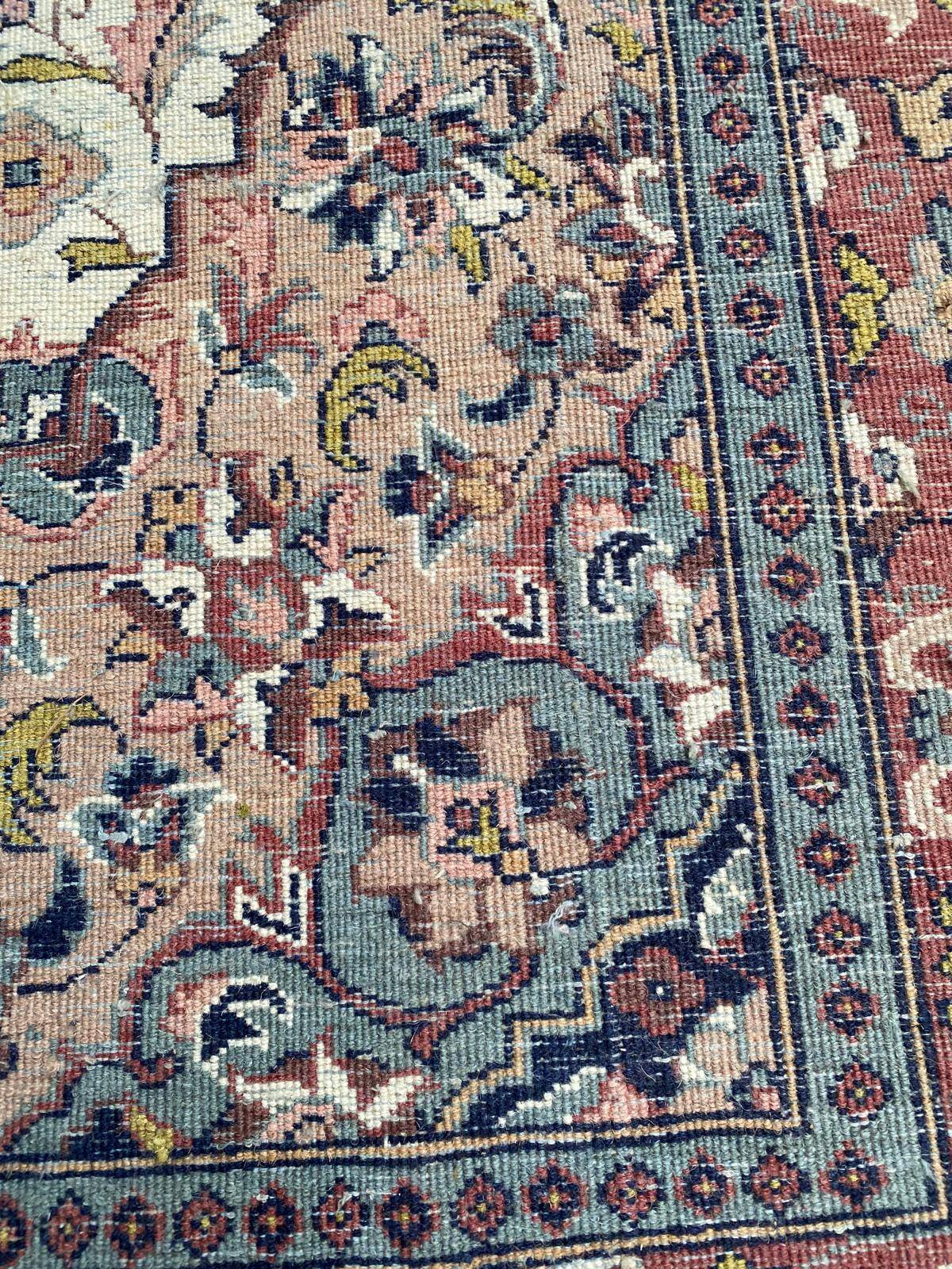 Handmade knotted wool Persian rug 130x200cm