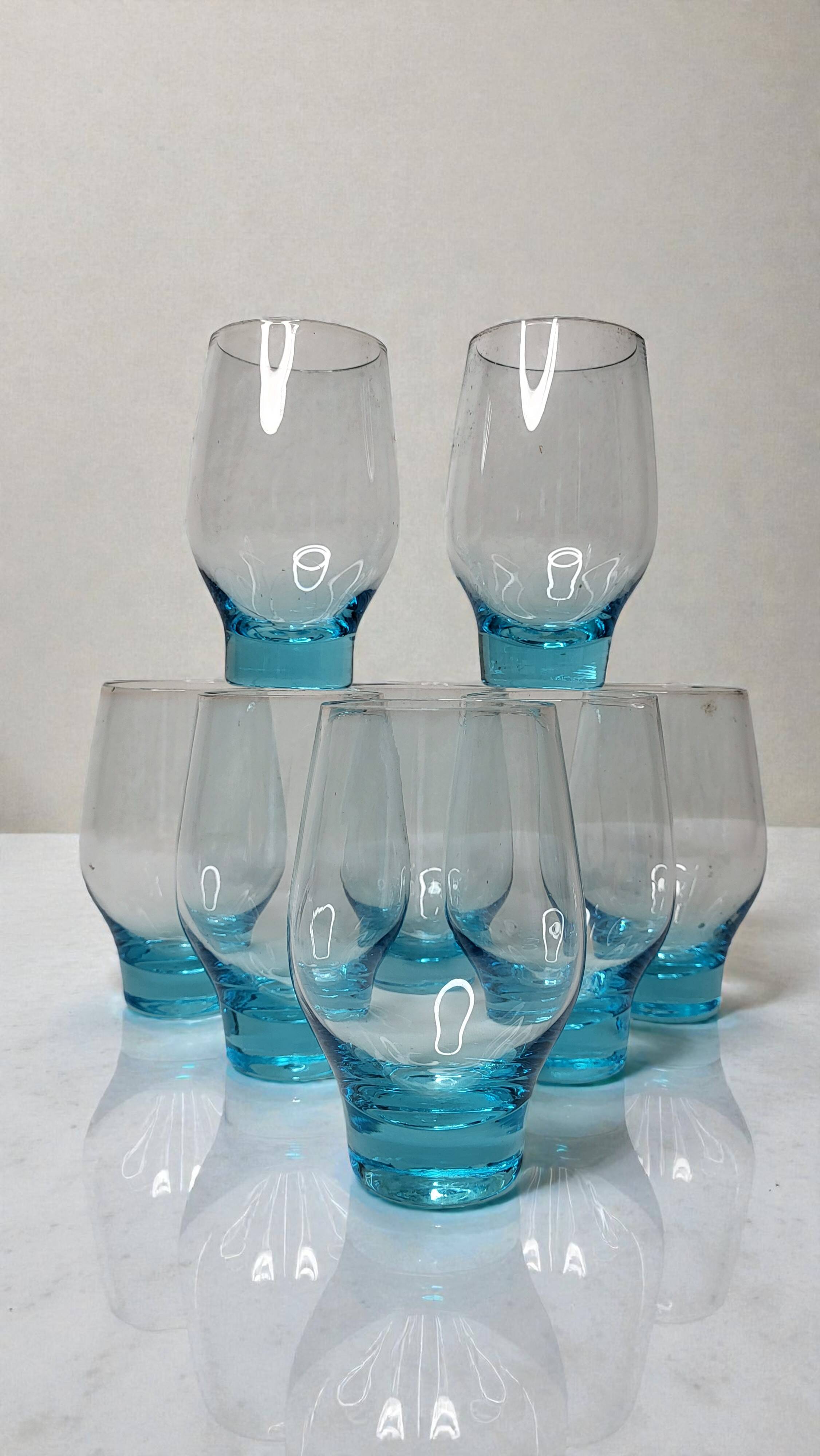 8 water glasses 1970