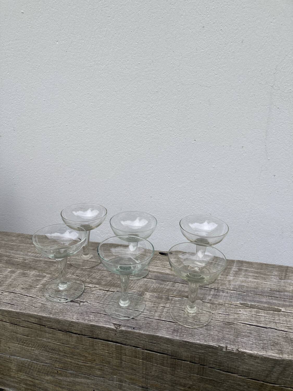 6 blown glasses / old cups
