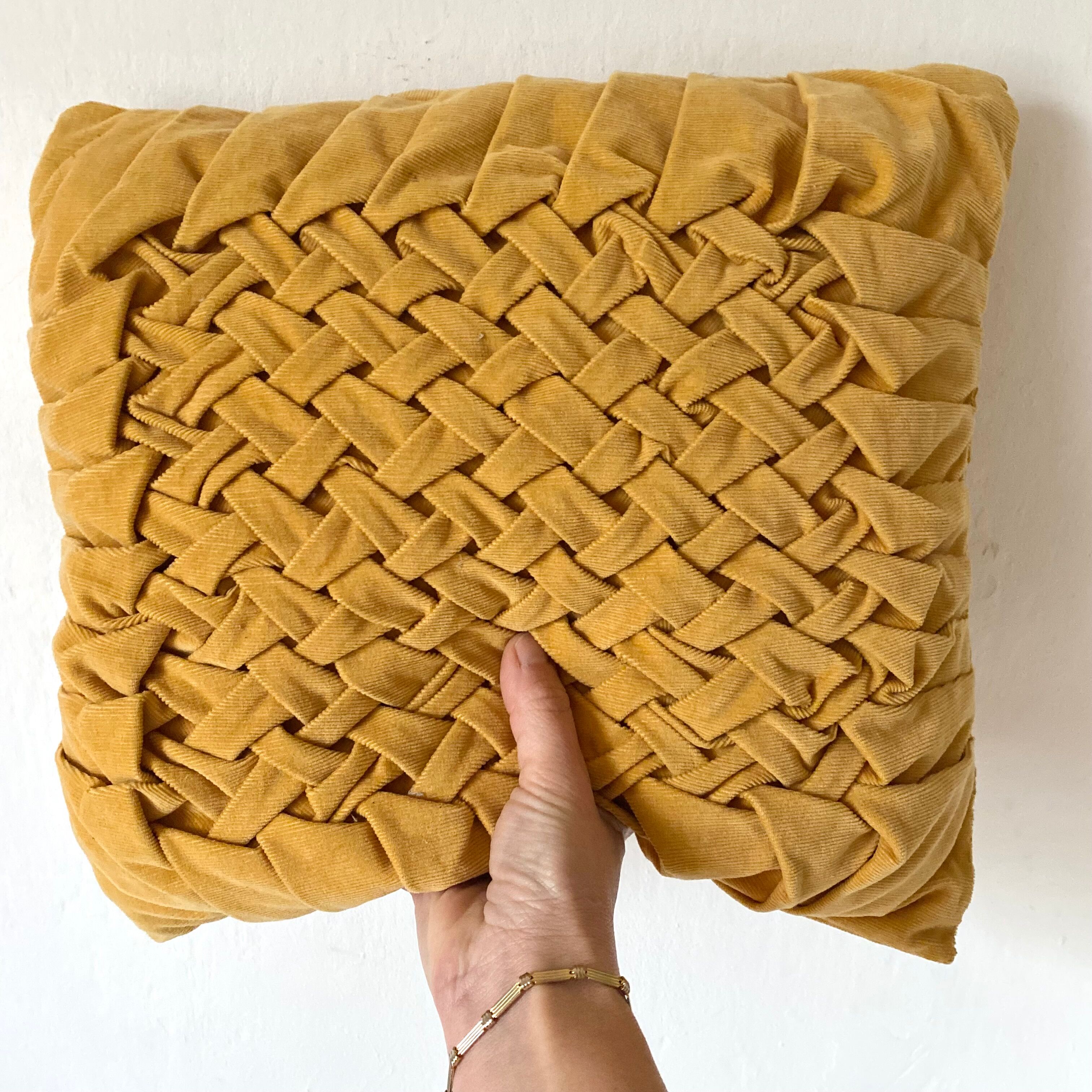 Coussin vintage velours plissé