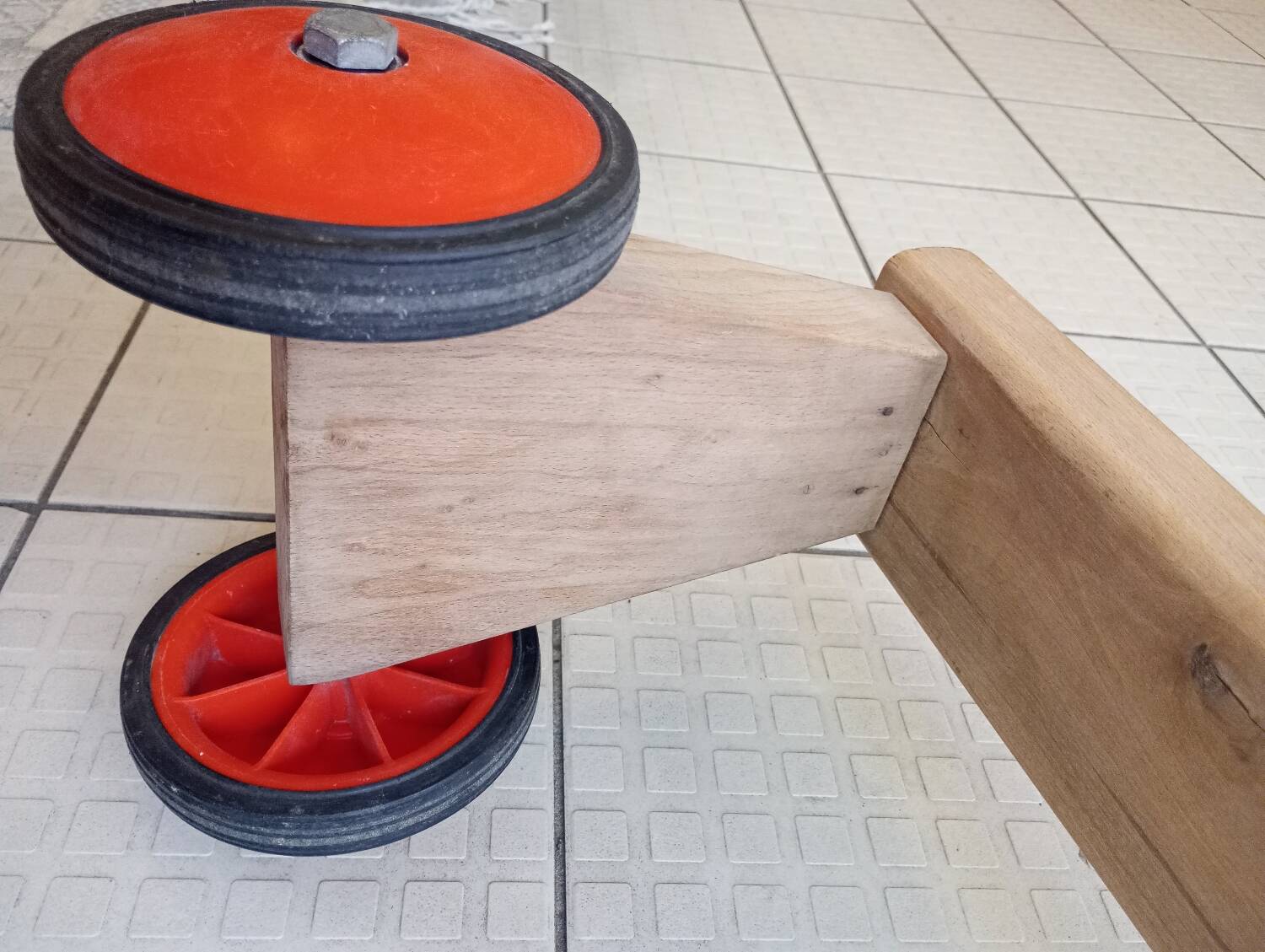 Children's balance bike