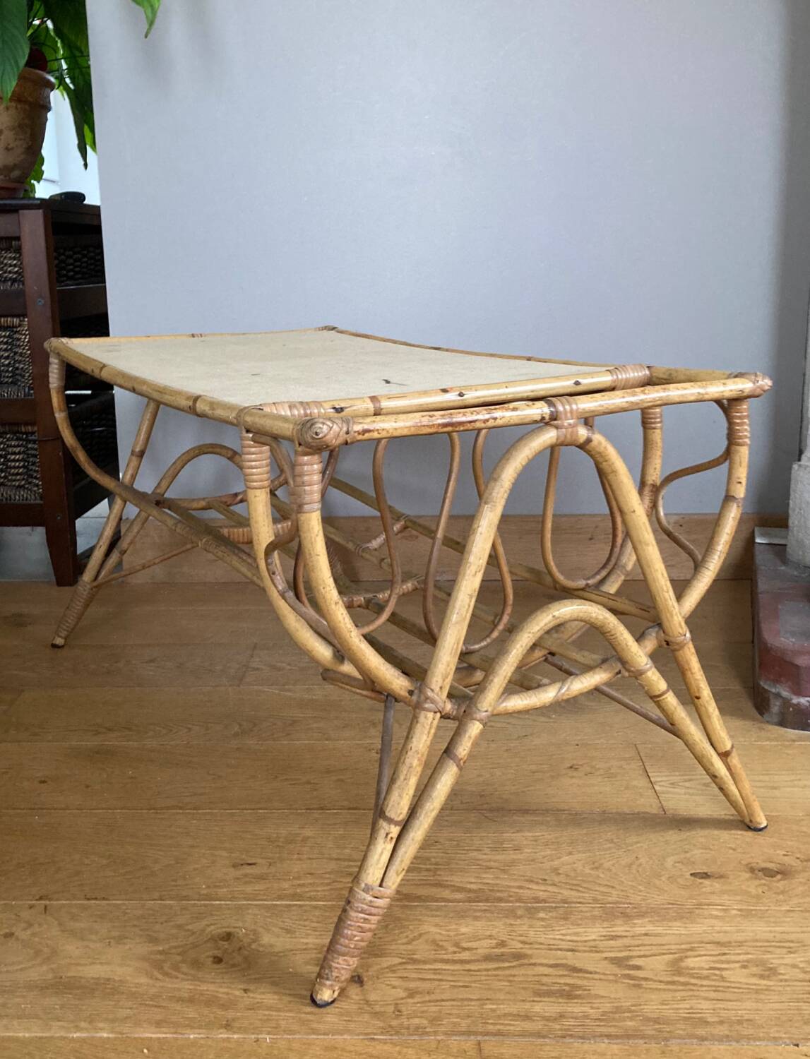 Vintage wicker rattan coffee table from the 1960s/70s (delivery possible)