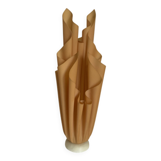 Lampe  vintage 1970 Athéna Georgia Jacob drapée saumonée - 50 cm