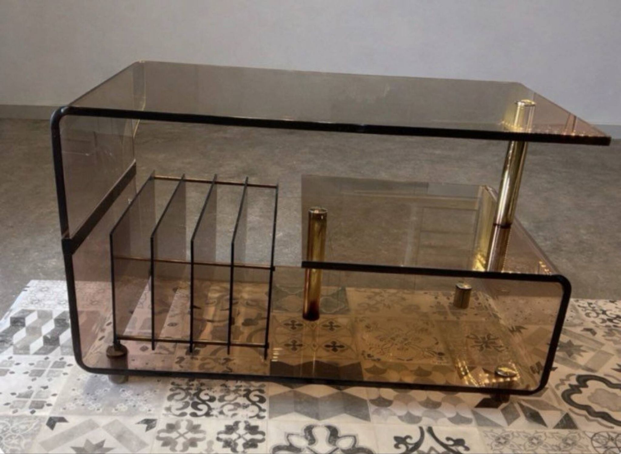 Coffee table / vinyl cabinet Michel Dumas – Roche Bobois – 1970s