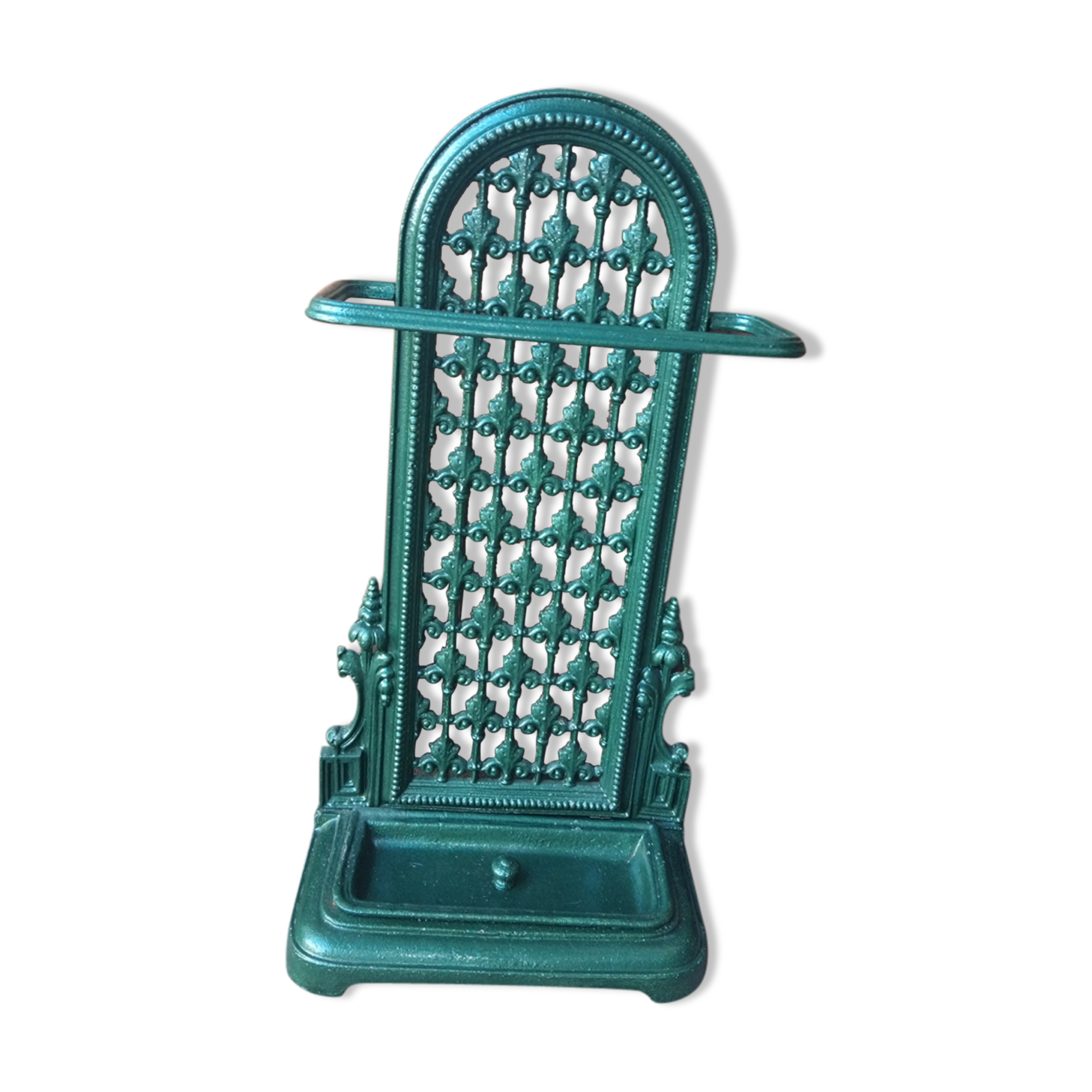 Wrought iron umbrella holder