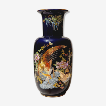 Italian blue earthenware baluster vase