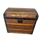 Ancien coffre de voyage