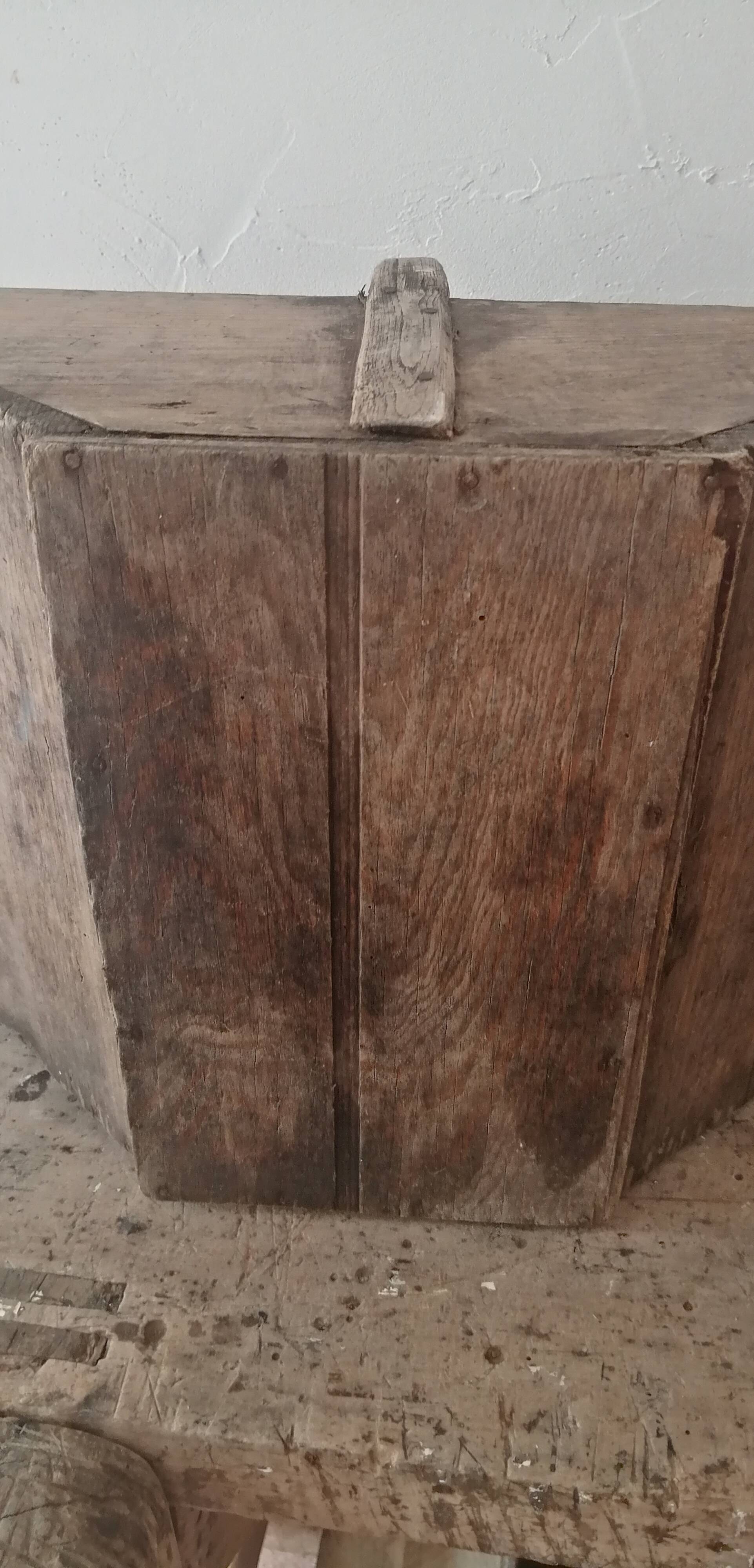 Panier à vendanges en bois du Bordelais