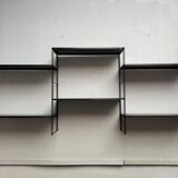 Étagère modulable en metal