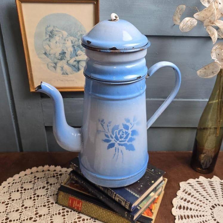 Antique blue enamel coffee pot – complete – floral decoration – 1930s