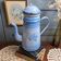 Cafetière ancienne émaillée bleue – complète – décor floral – Années 1930