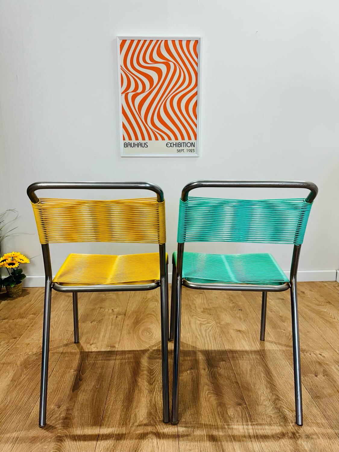 Duo scoubidou chairs