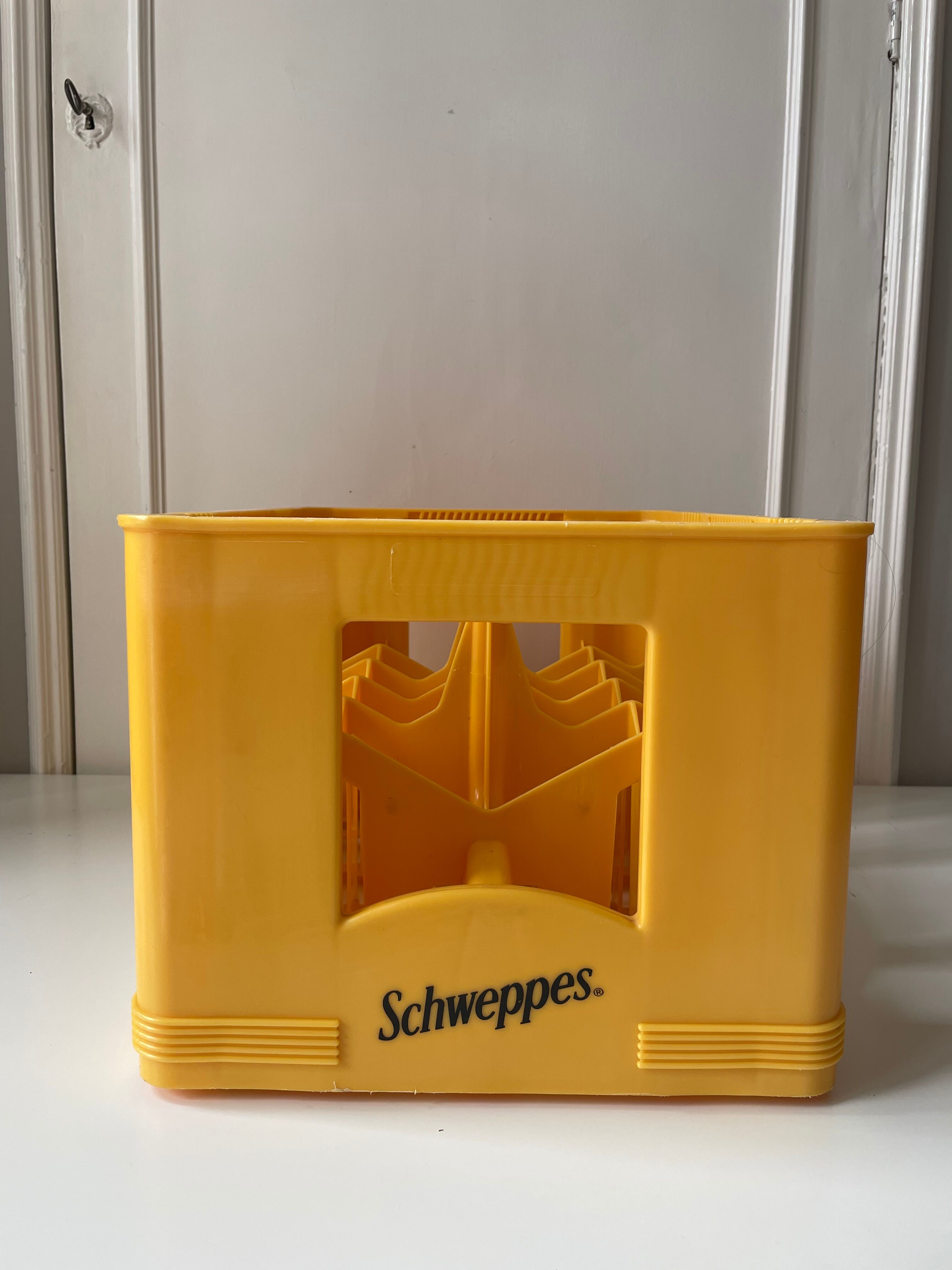 Caisse porte bouteilles Schweppes