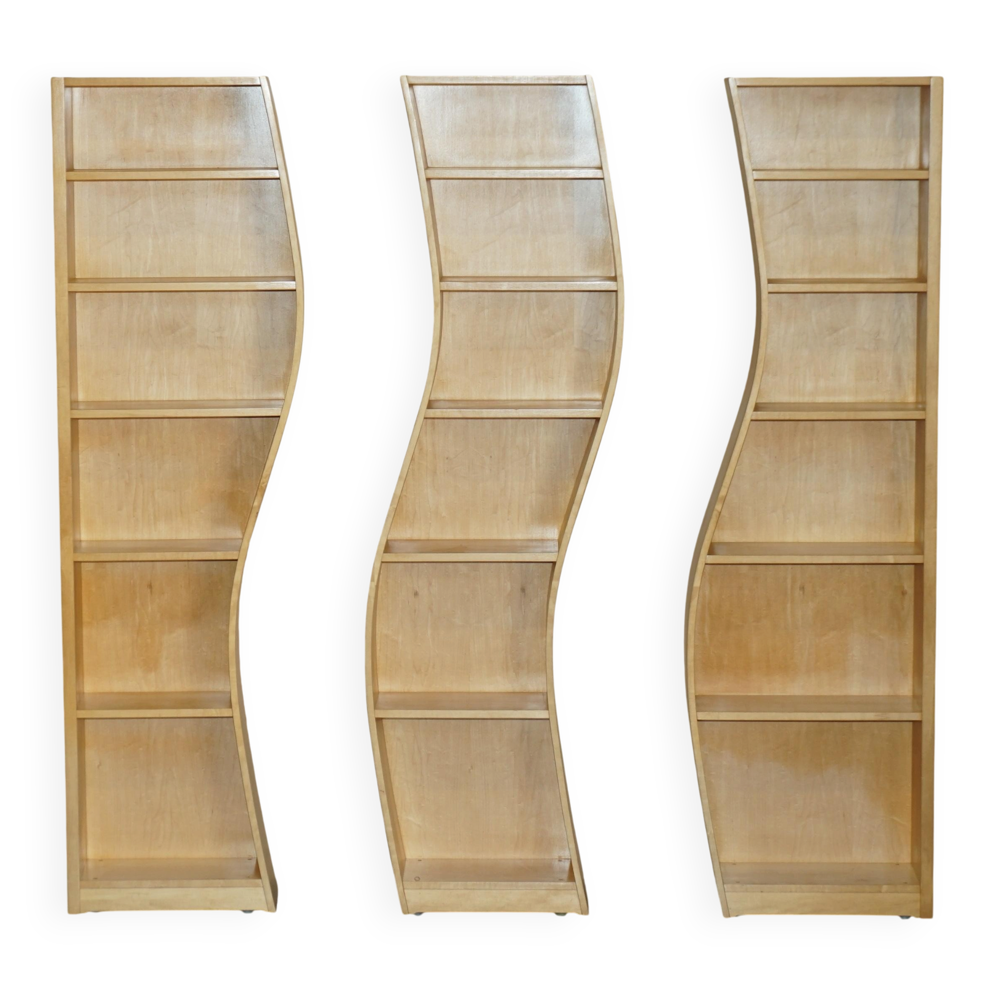 Birch libraries in three curved sections