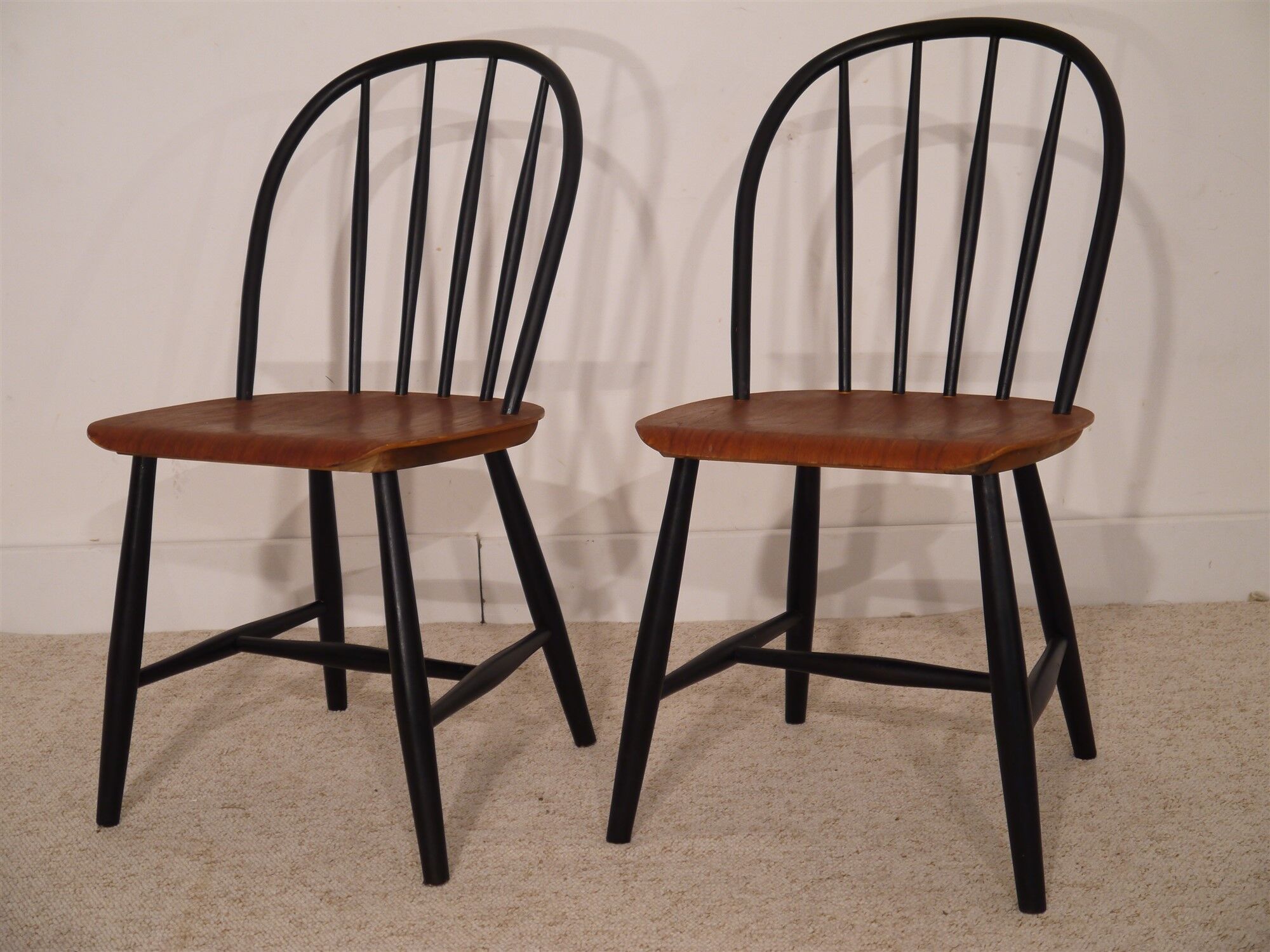 Pair of vintage Nesto 1960 chairs