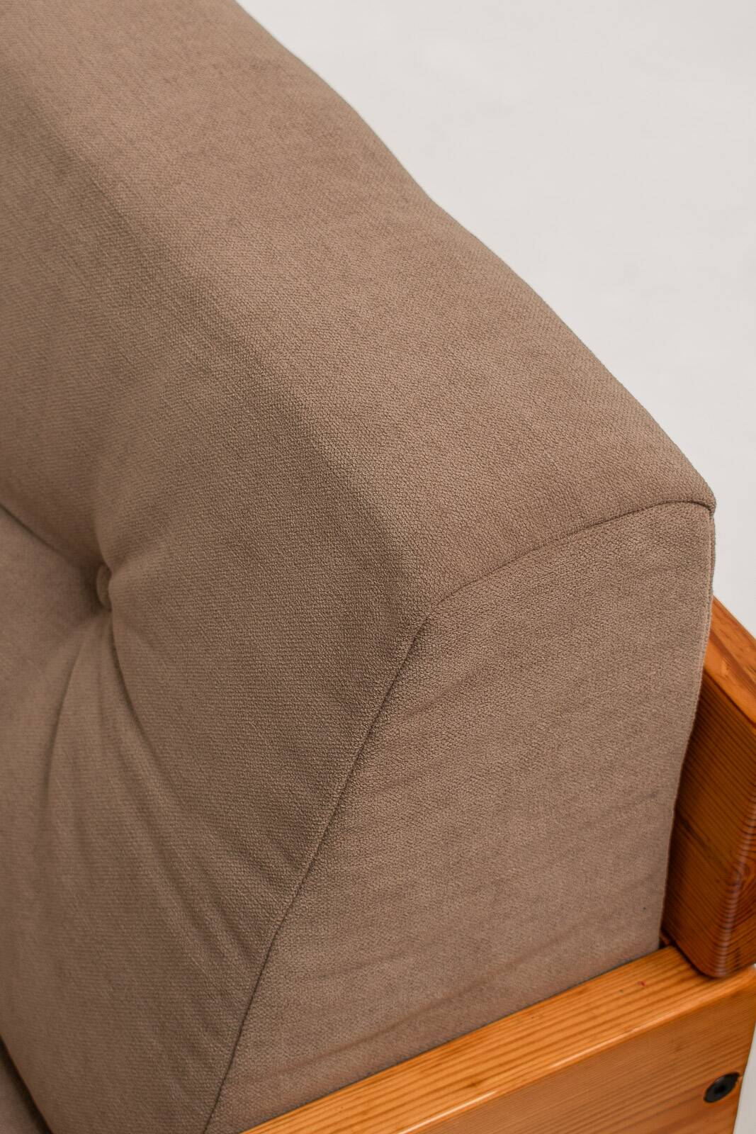 Pair of Minimalist Pine Lounge Chairs, Italy, 1970s