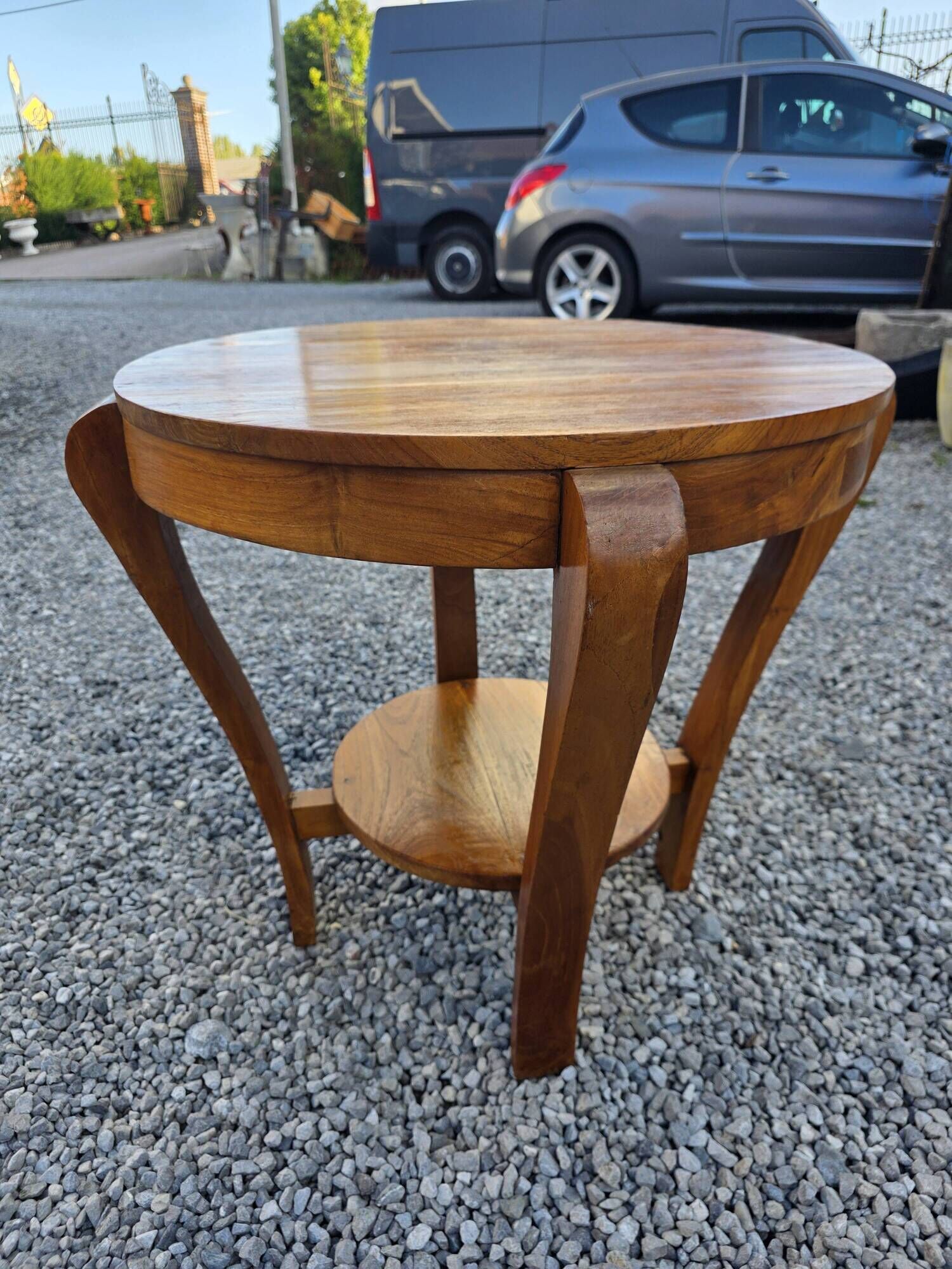 Art Deco side table in mahogany