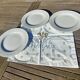 Lot de trois assiettes plates  du XIème congrés des Relais et Chateaux à Amsterdam 1985.