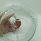 Engraved round decanter and its bubble top