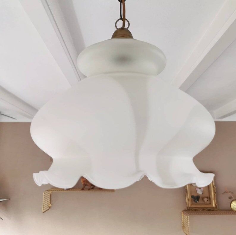 French glass suspension from the 1970s