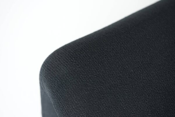 Fauteuil et repose-pieds Djinn par Olivier Mourgue pour Airborne