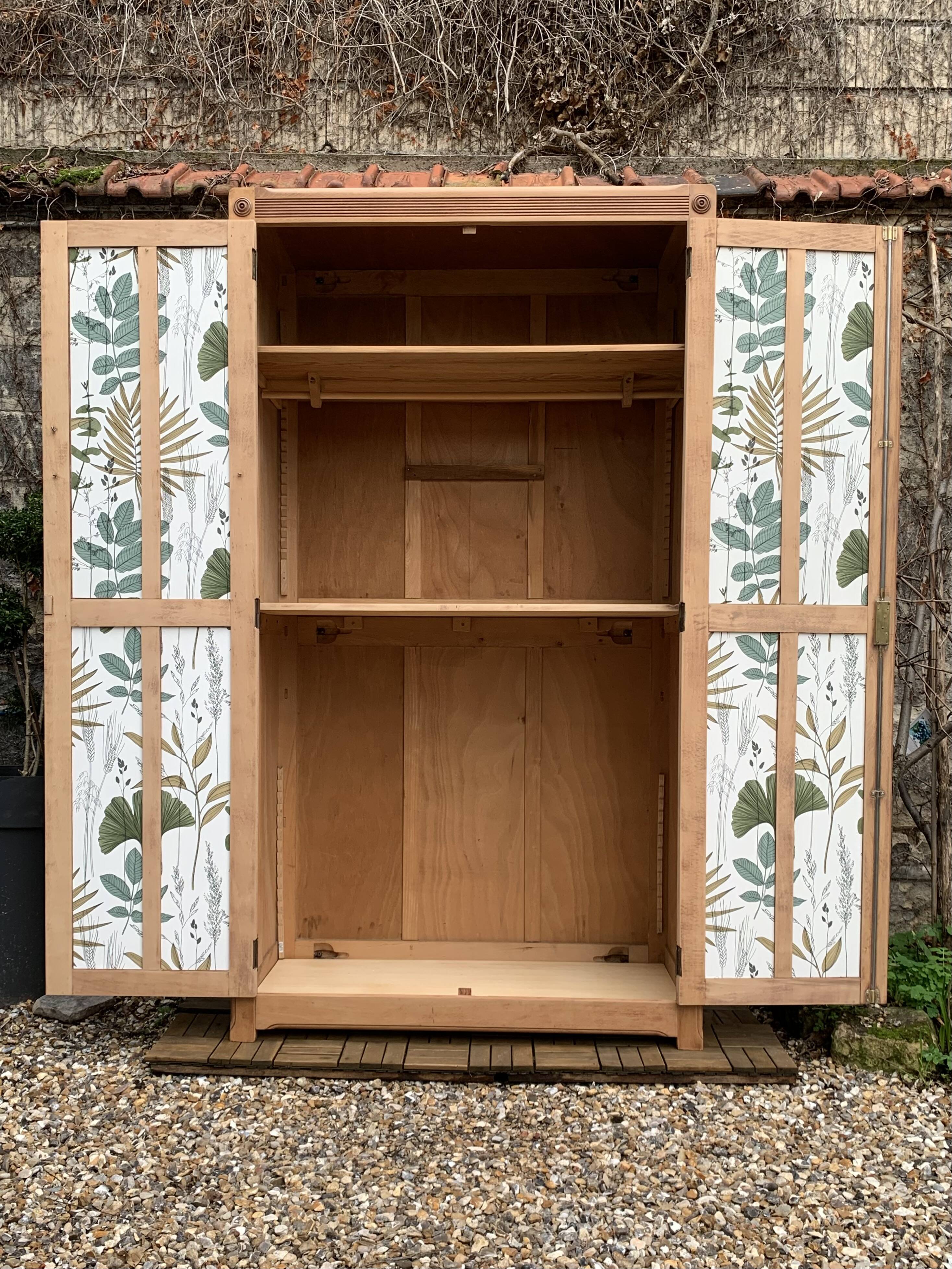 Parisian paneled cabinet in raw wood, 1940