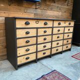 Trade cabinet with drawers