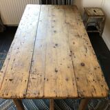 Farm table