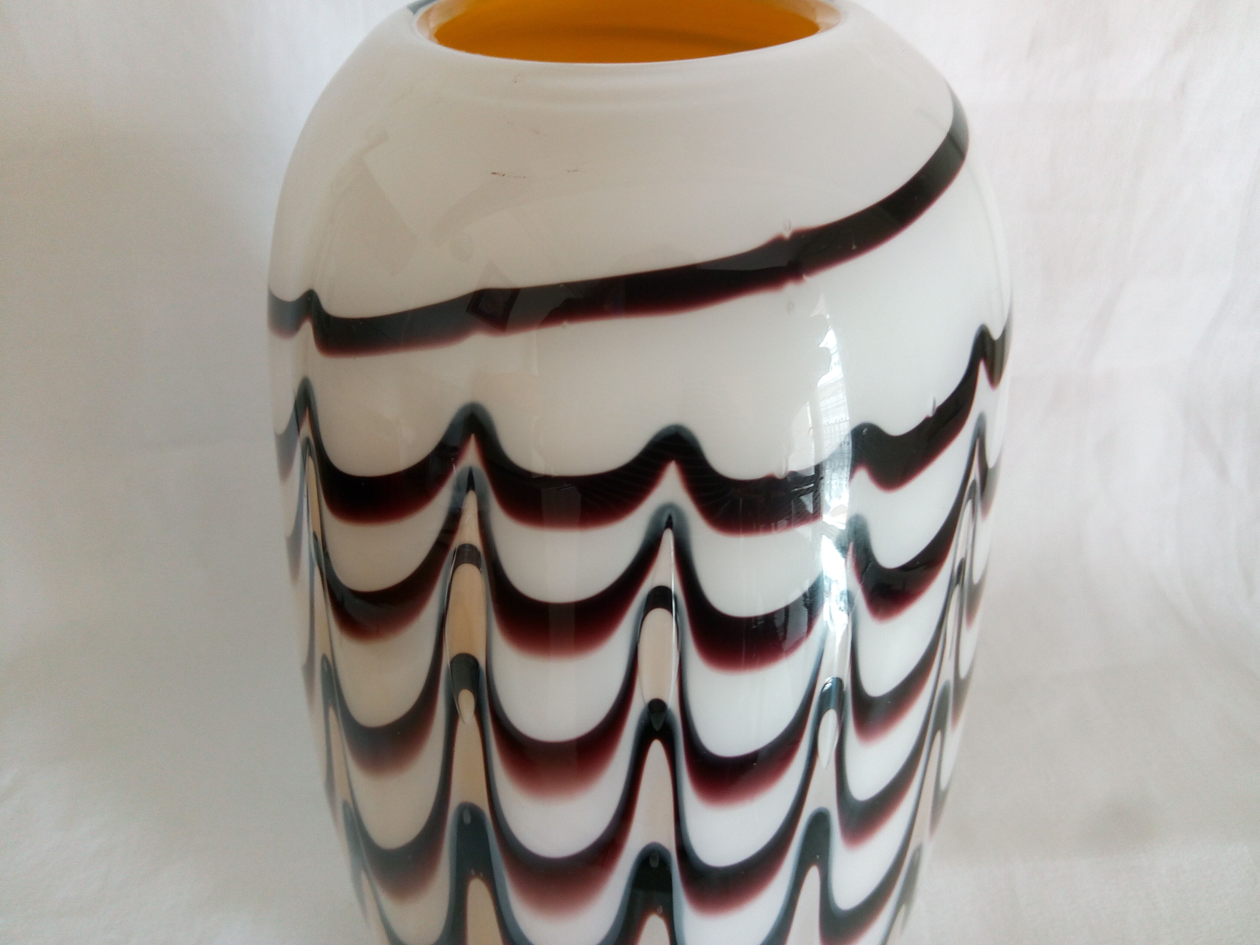 Carlo Moretti - Murano's large multi-layered glass ovoid vase