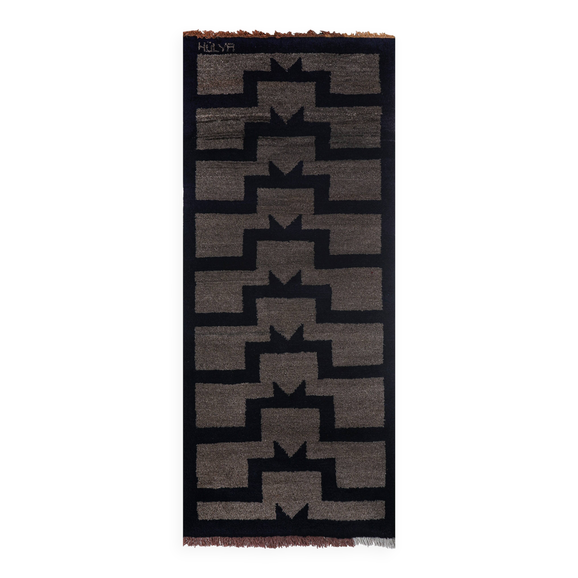 Vintage Turkish Oushak Rug Handwoven 83x190 cm