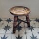 Tabouret tripode