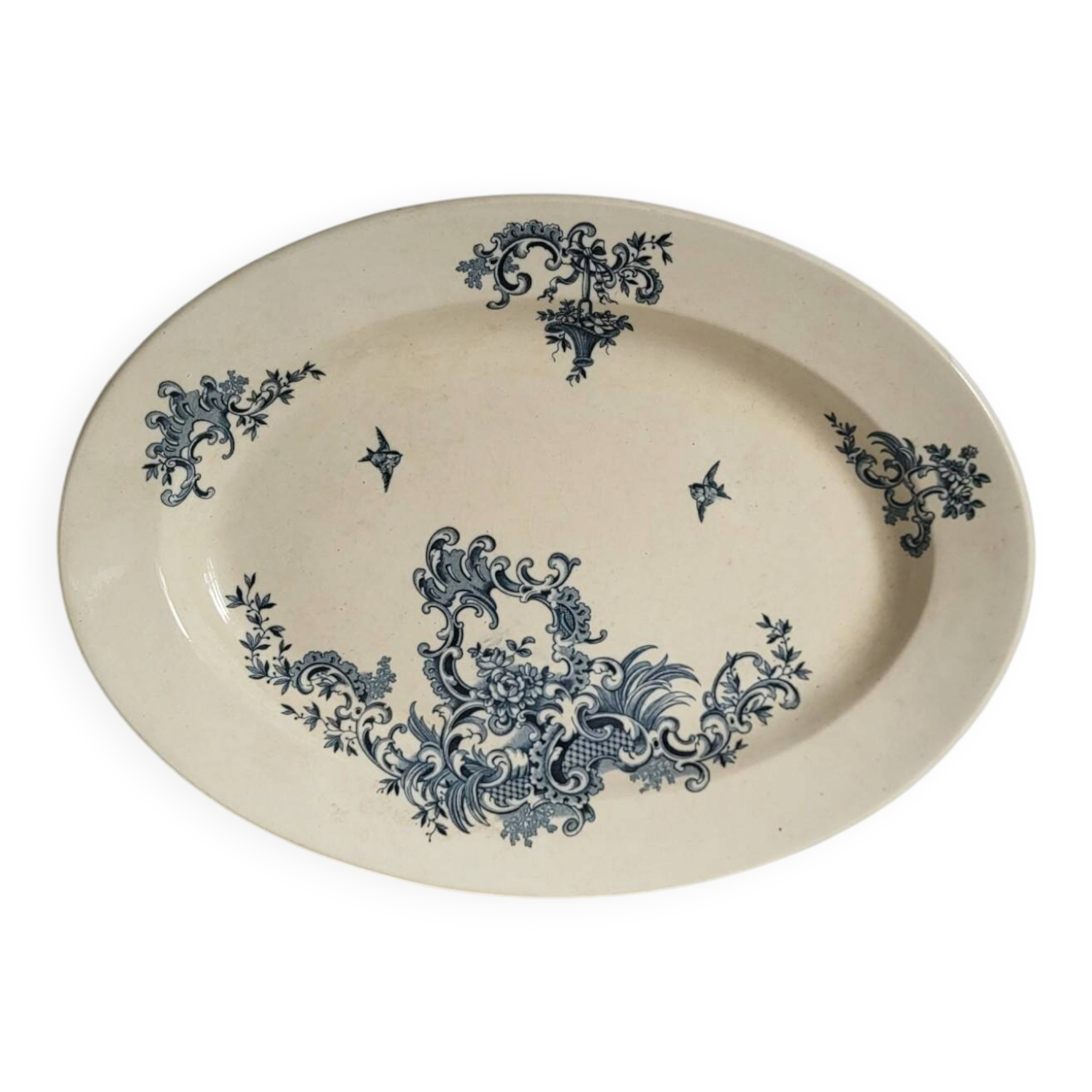 Plat ovale en faïence Boch BFK modèle Régent