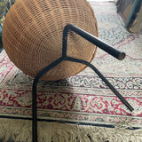 Wicker basket on foot fabric inner covering