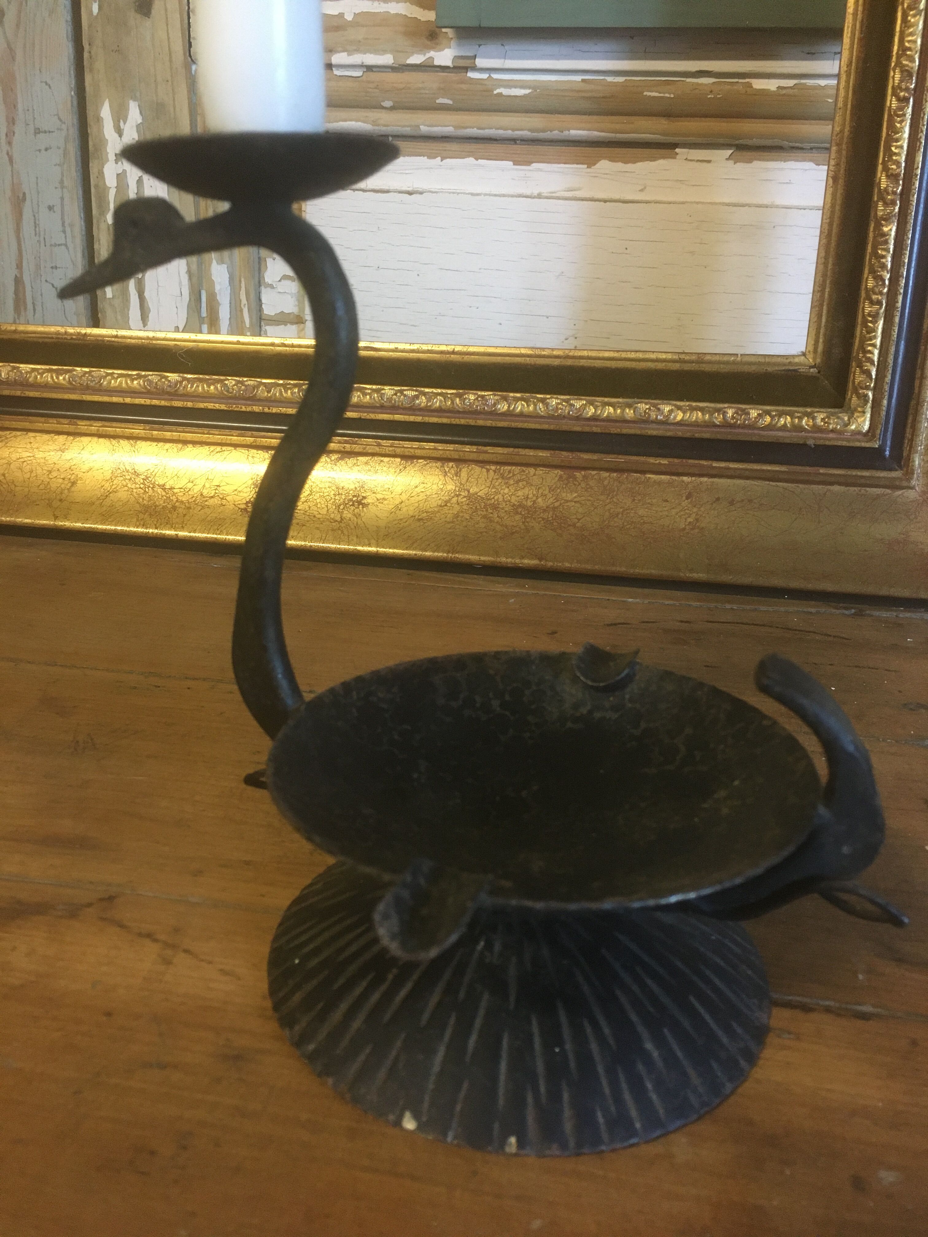 Cendrier en métal (et porte bougie)