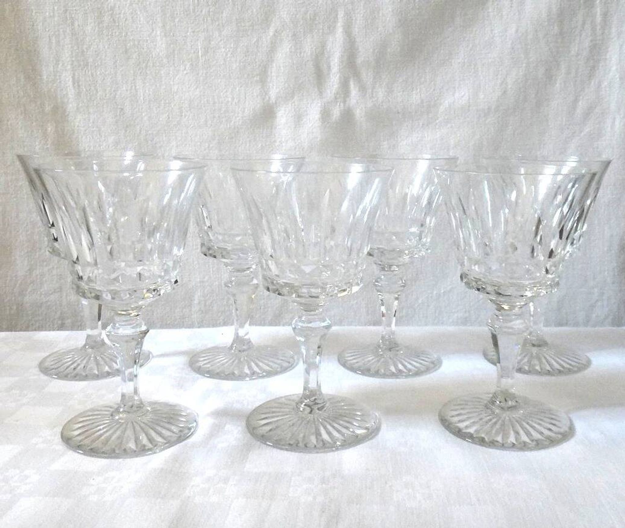 7 verres a vin blanc cristal - 13 cm Baccarat Buckinham