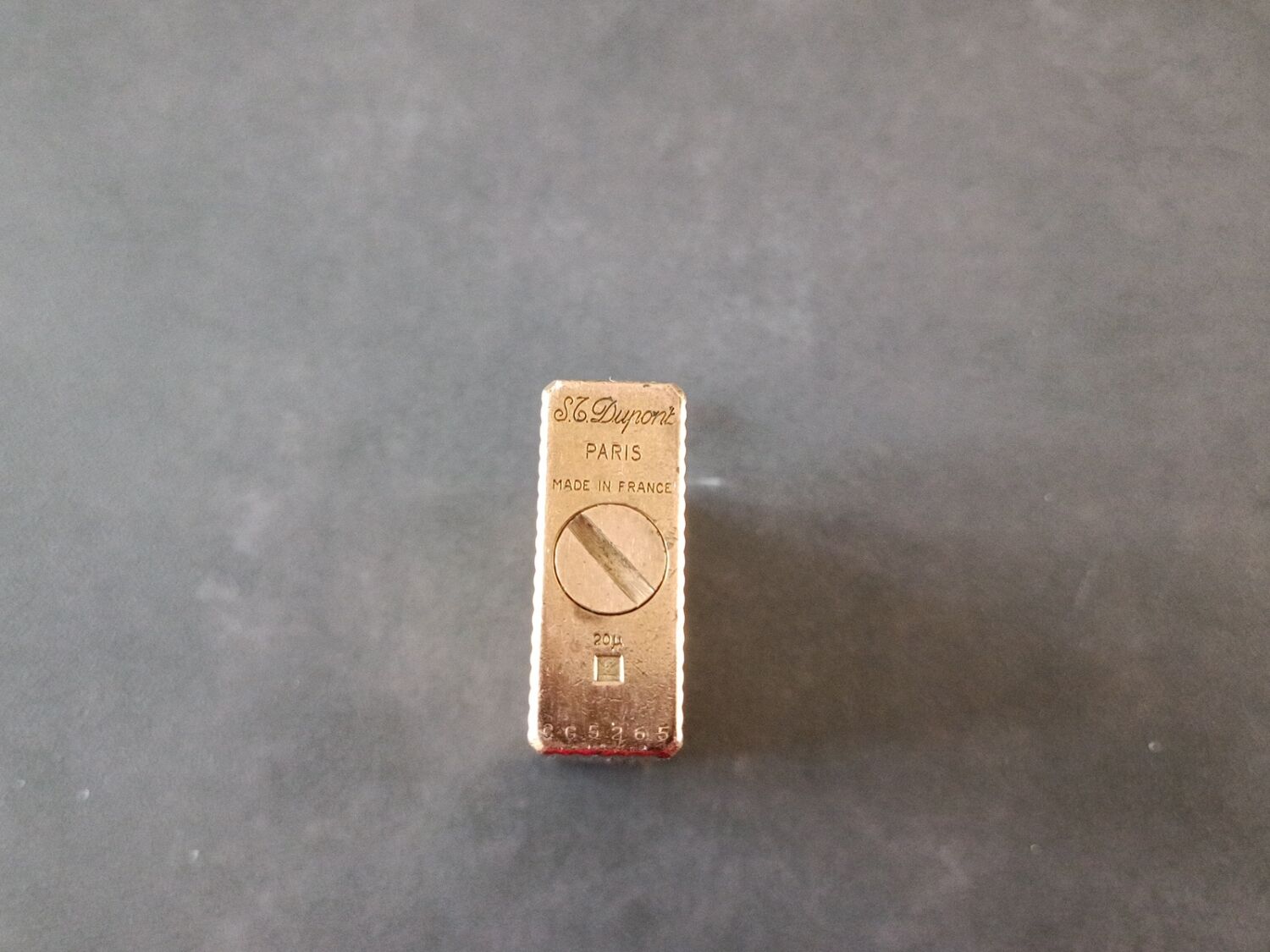 Briquet Dupont plaqué or
