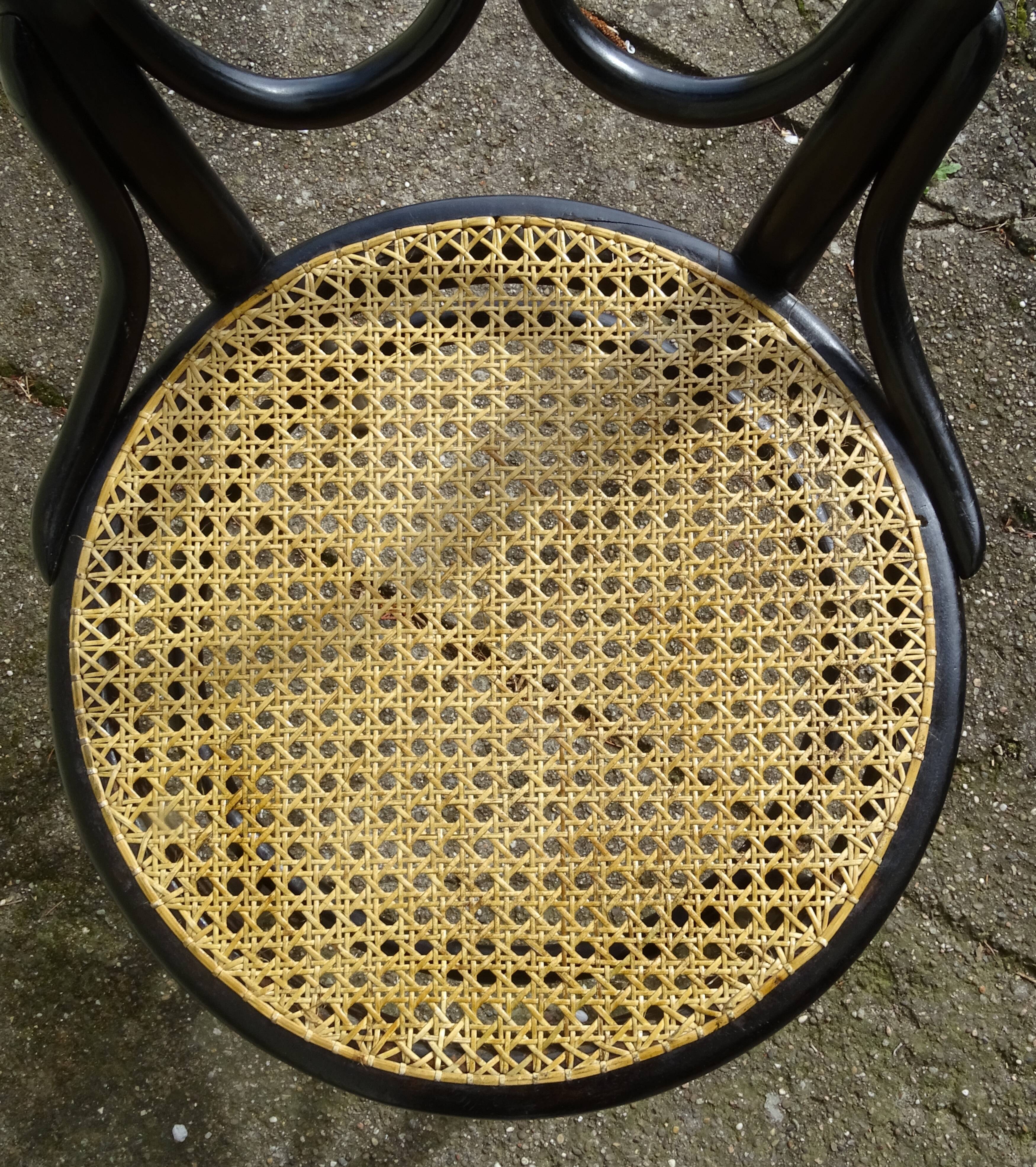 Fauuse pair of chairs n°20"omega" of thonet and lebrun, around 1880