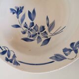 set of 5 Creil et Montereau soup plates, blue flower pattern