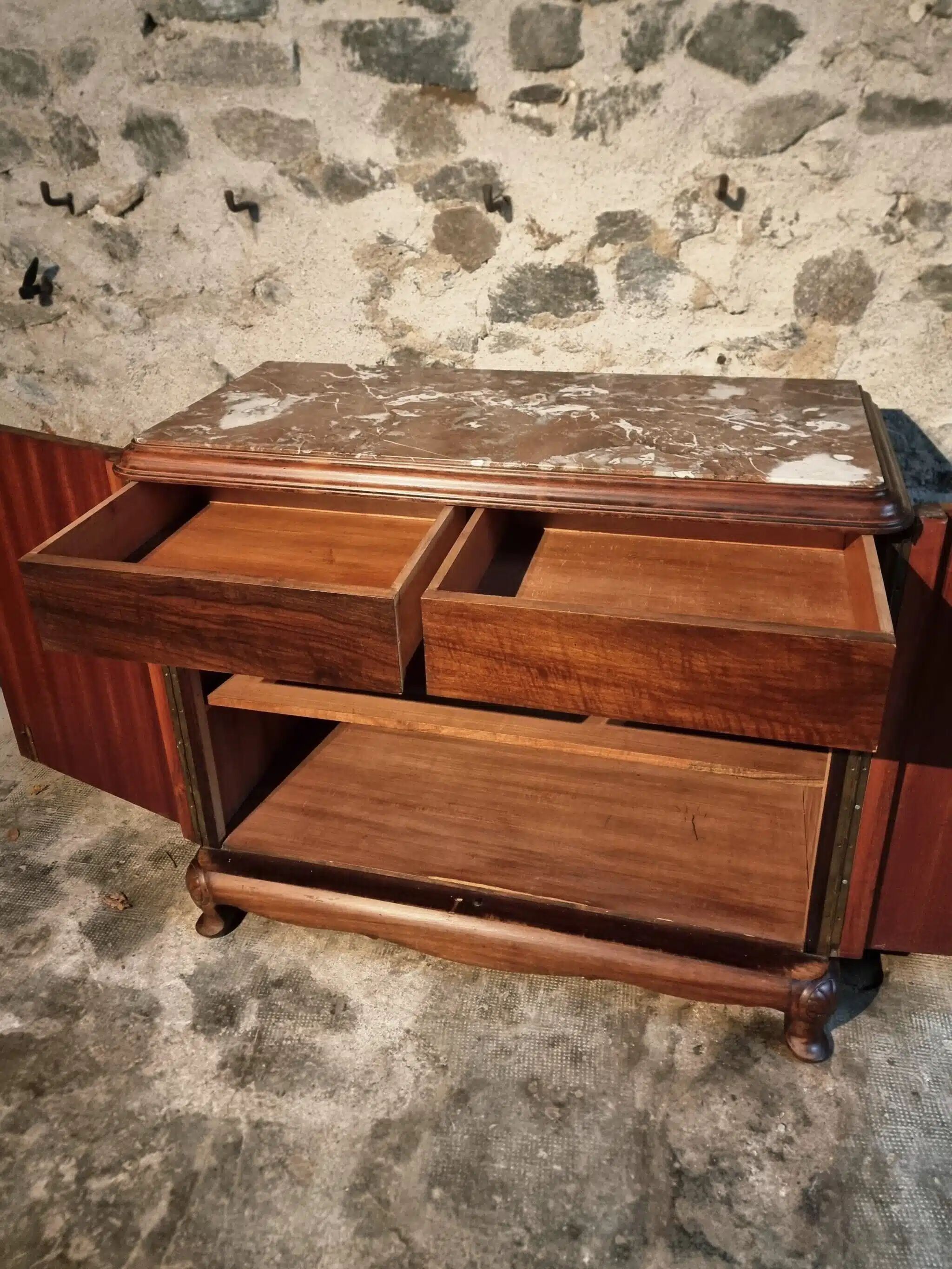 Buffet art déco français en noyer et acajou avec plateau en marbre, fin des années 1920